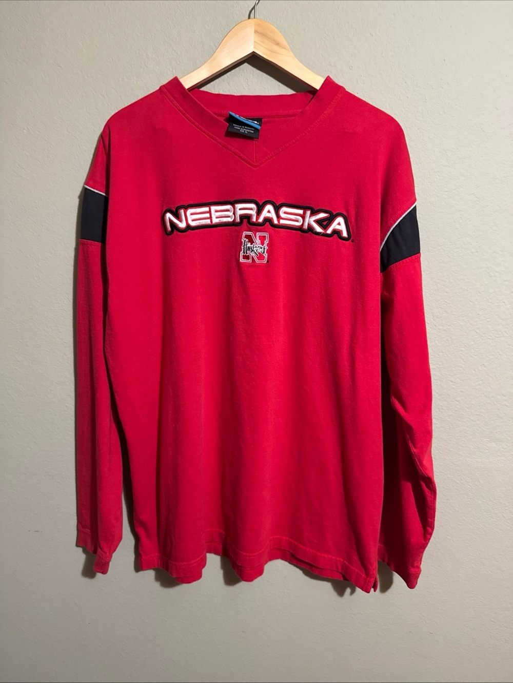 NCAA Nebraska Cornhuskers College Football Red Long Sleeve Shirt Size XL